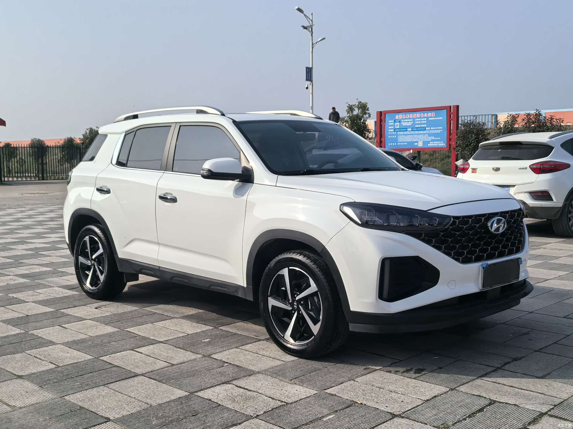 Hyundai ix35, 2022 3