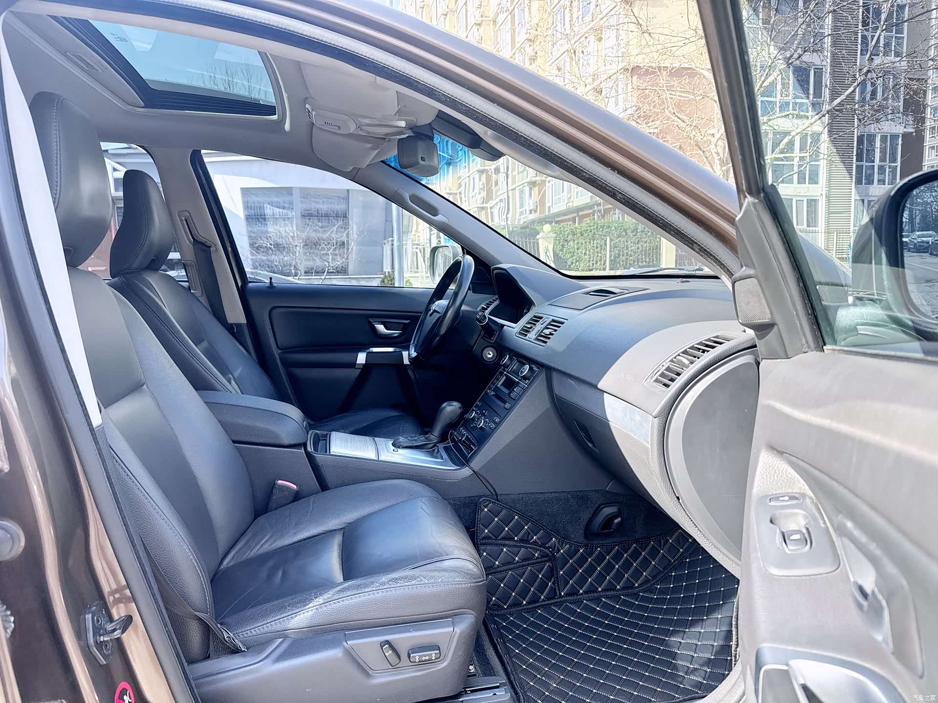 Volvo XC90, 2014 14