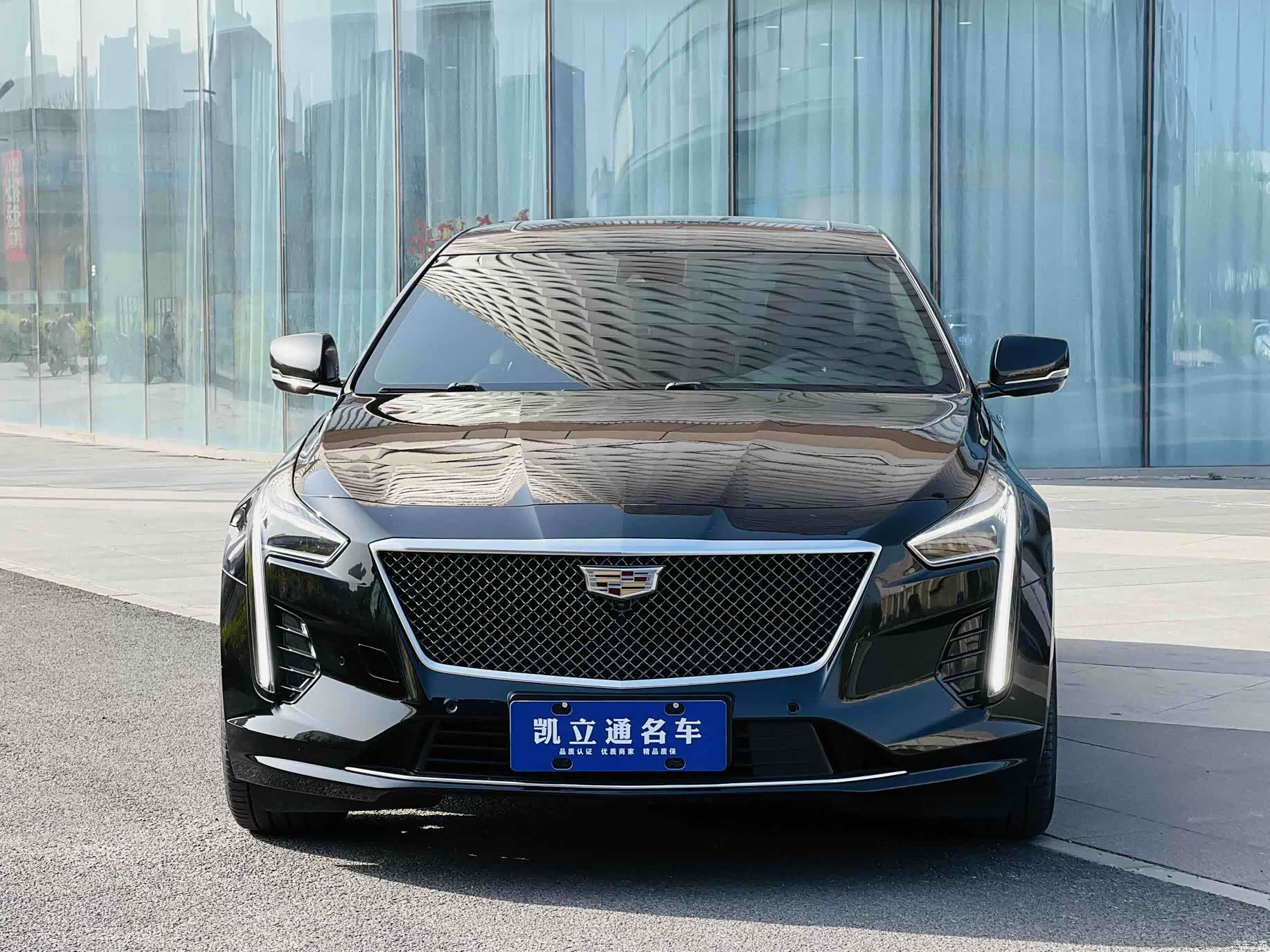Cadillac CT6, 2023 2