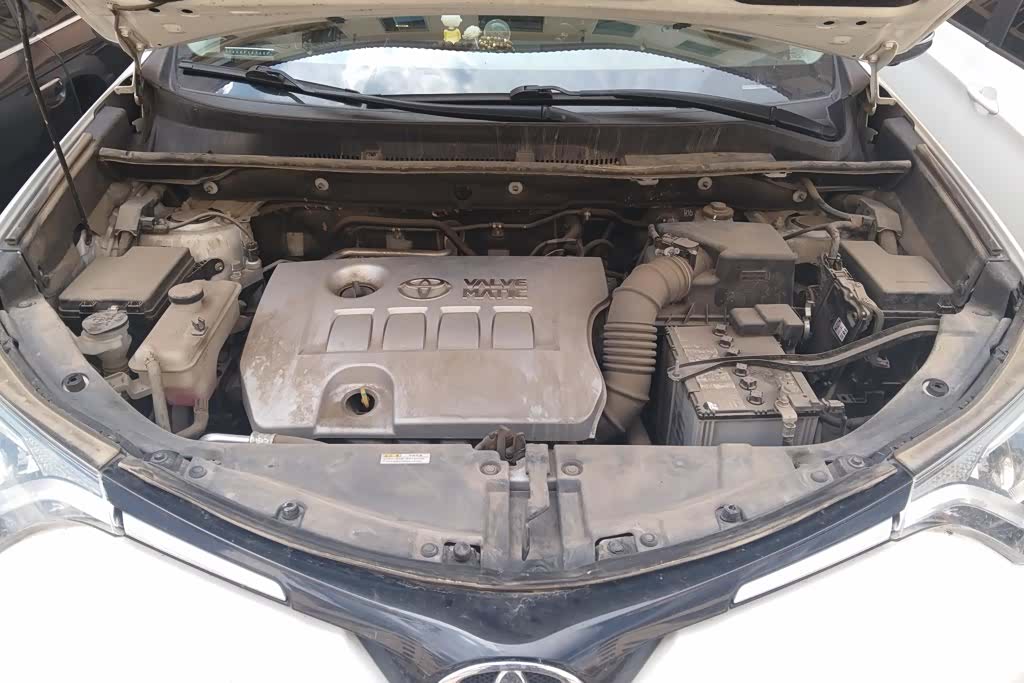 Toyota RAV4, 2018 10