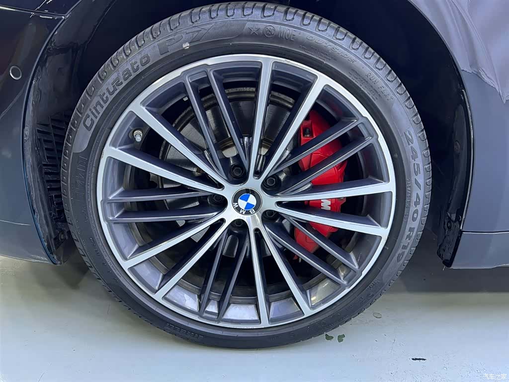 BMW 5 Series, 2022 23
