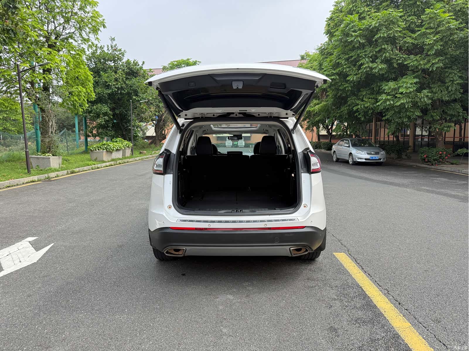 Ford Edge, 2018 17
