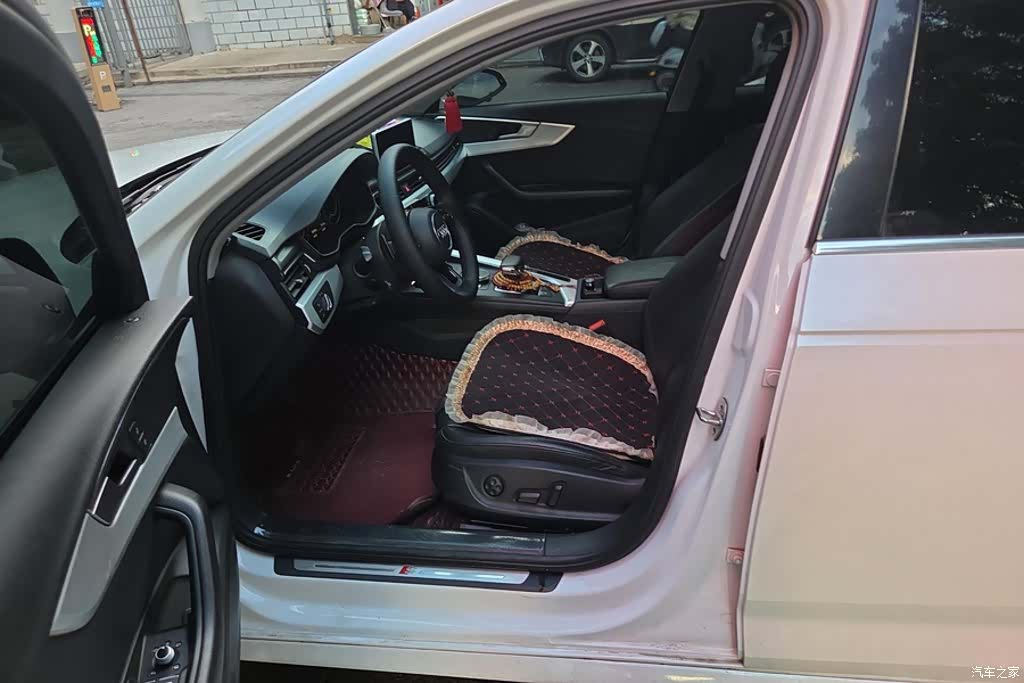 Audi A4L, 2019 9