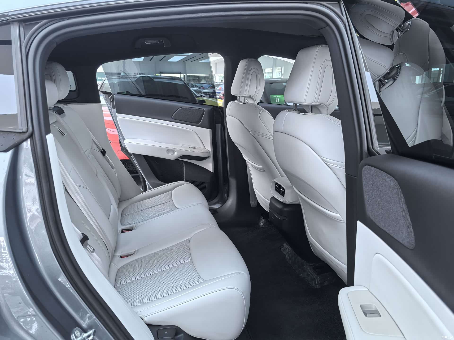 Xpeng G6, 2024 9