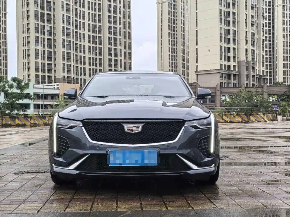 Cadillac CT4