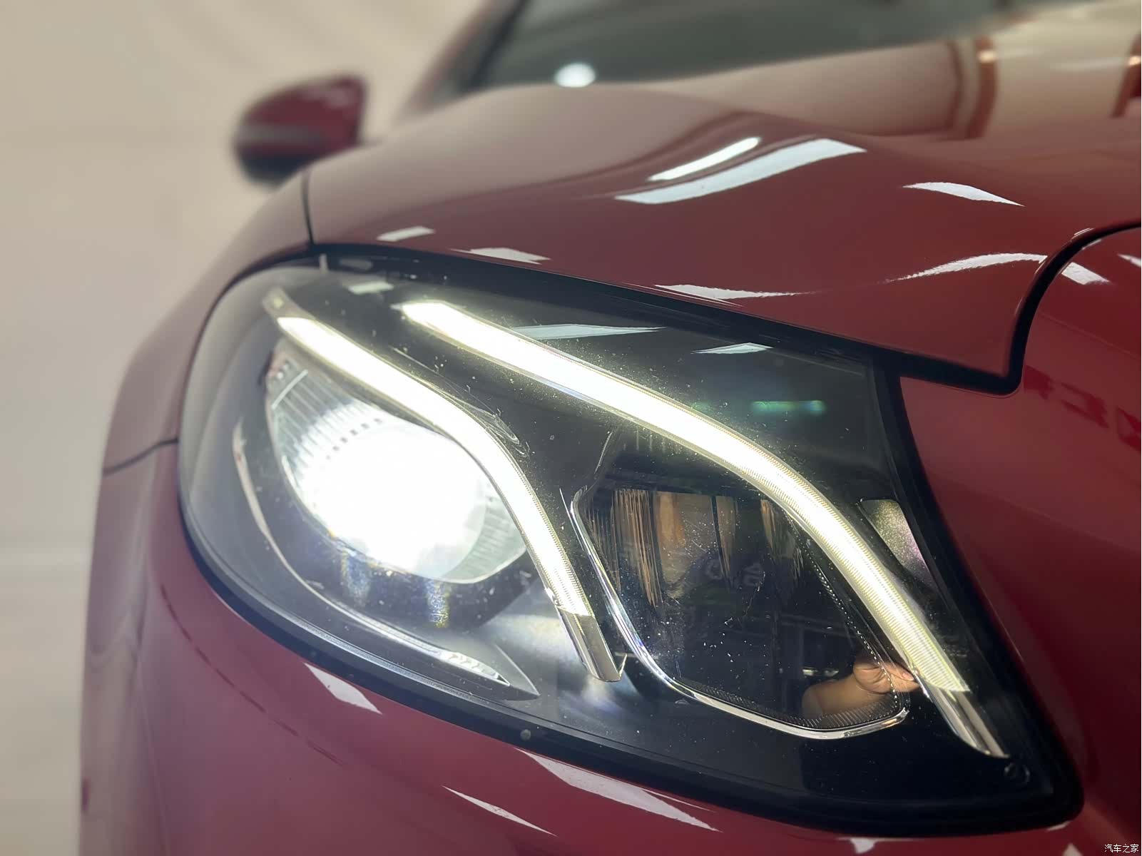 Mercedes-Benz E-Class, 2019 4