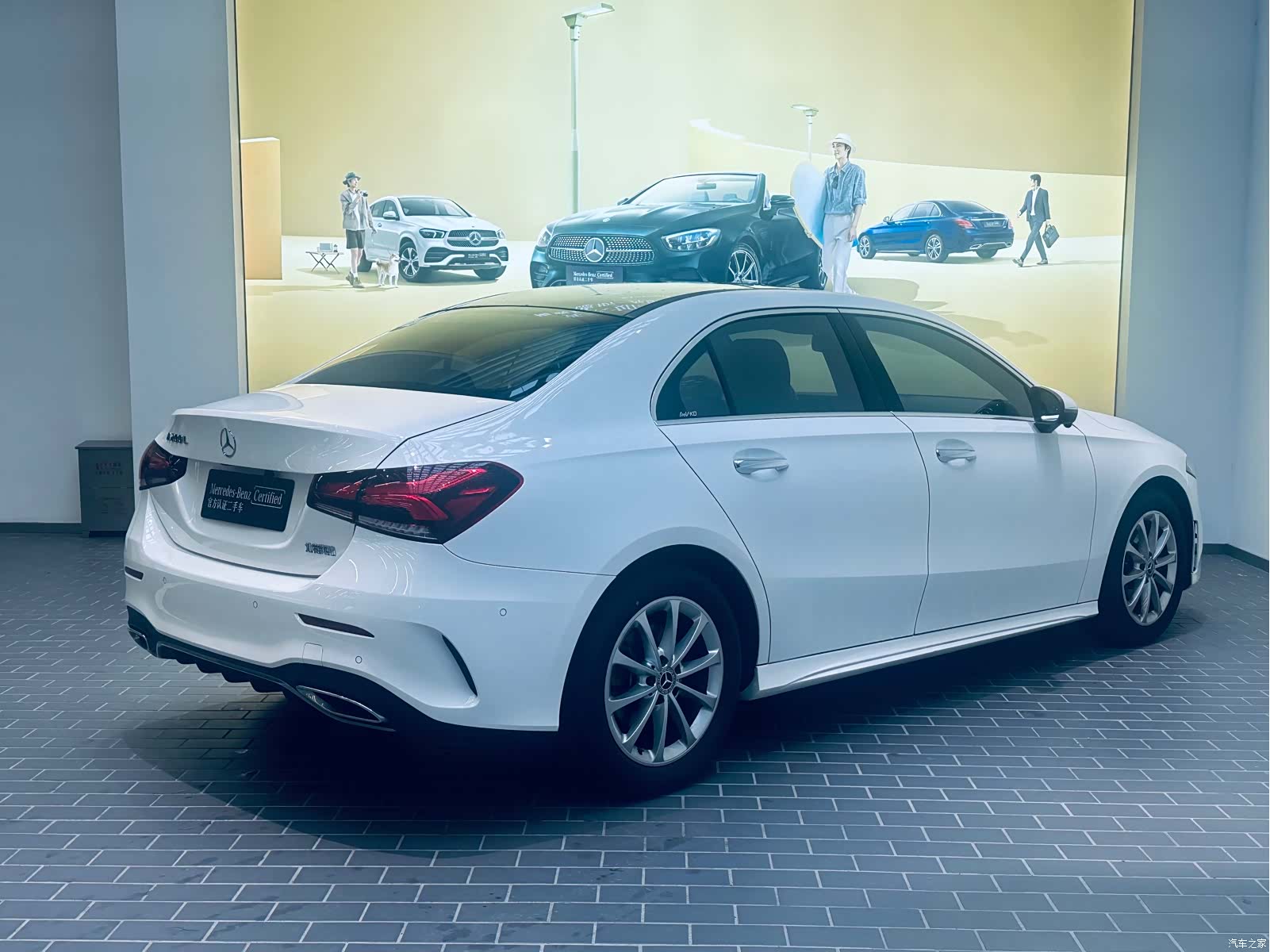 Mercedes-Benz A-Class, 2022 4