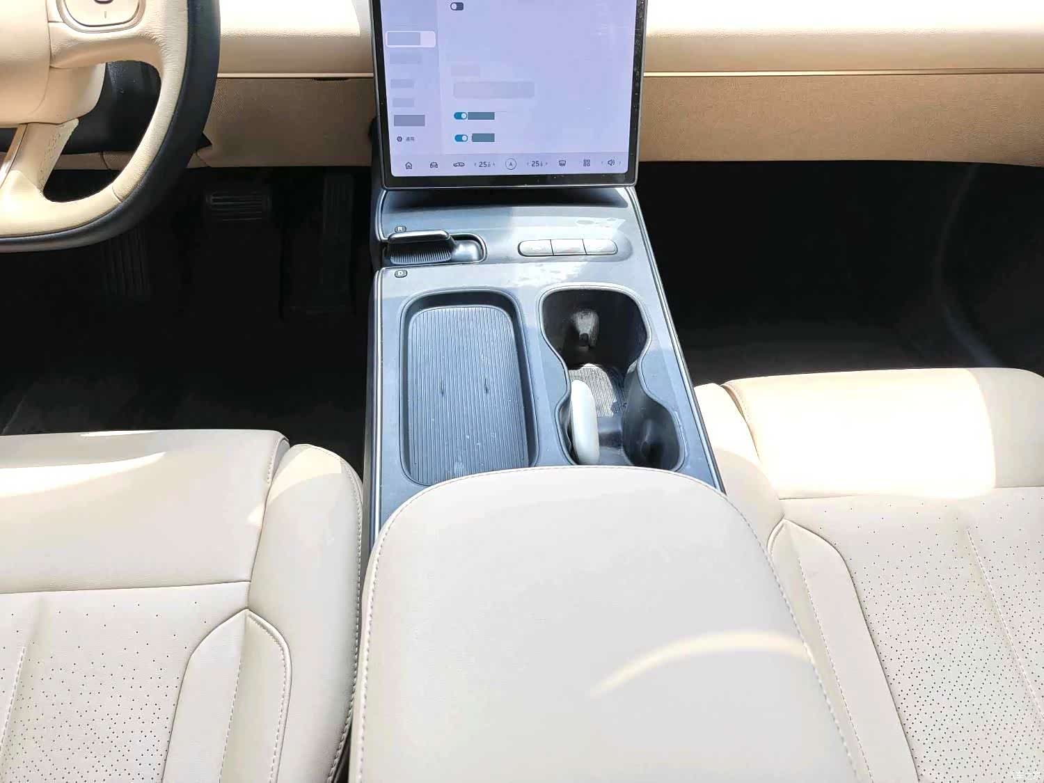 NIO ET5, 2023 13