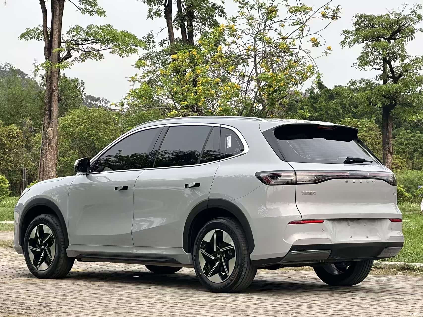 Geely Galaxy E5, 2026 6