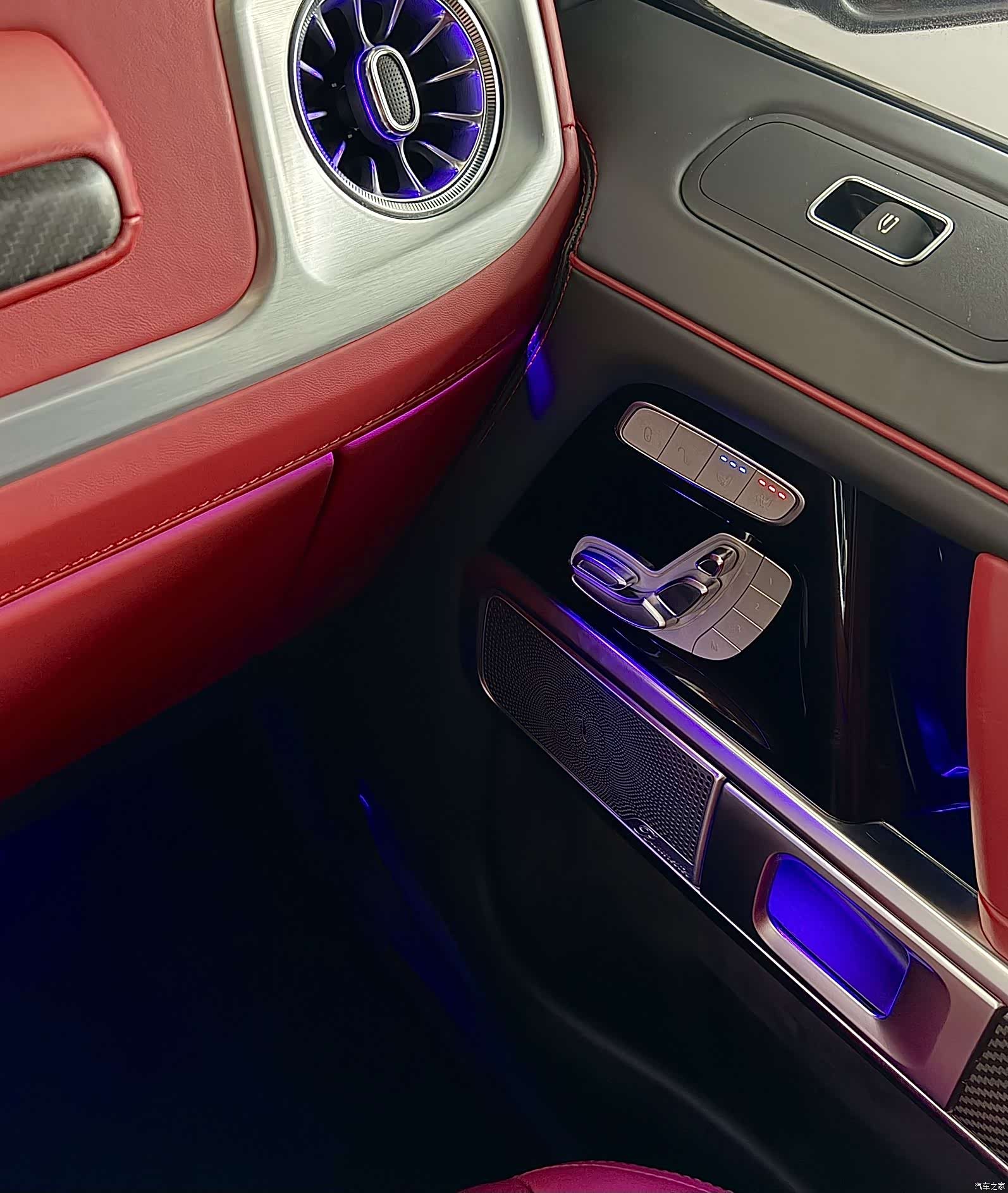 Mercedes-Benz G-Class, 2020 10