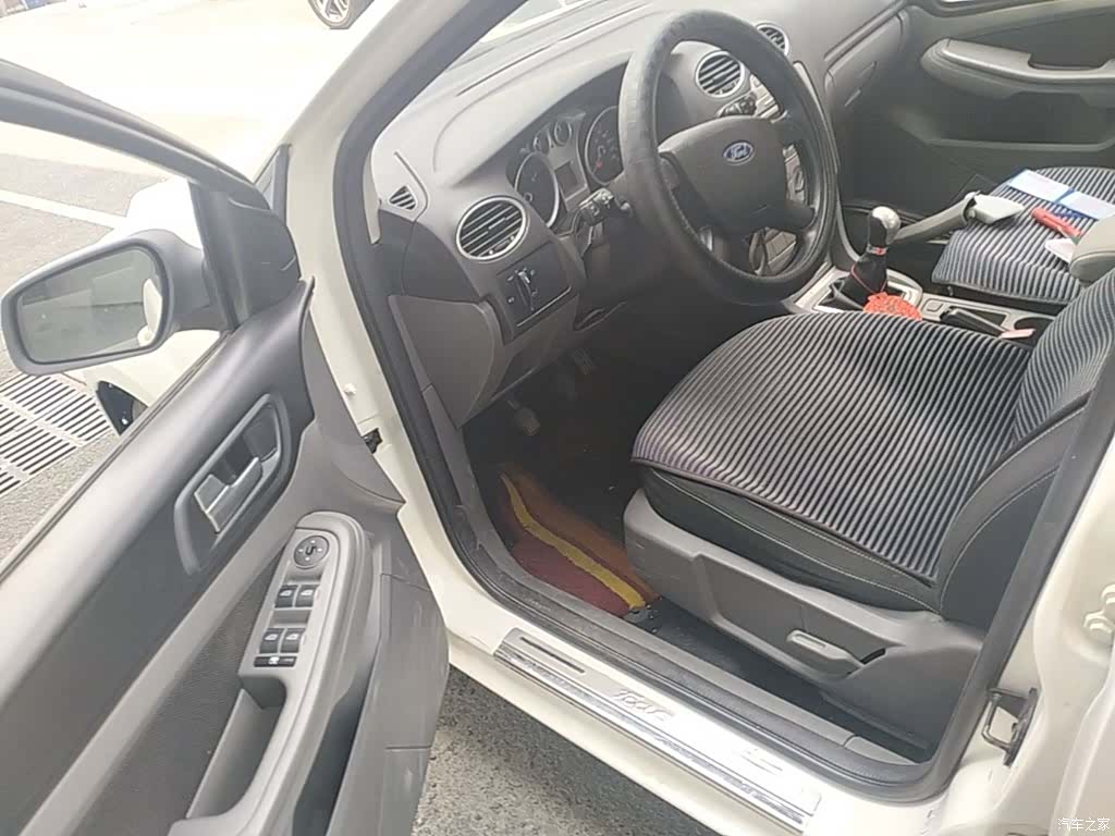 Ford Focus, 2014 16