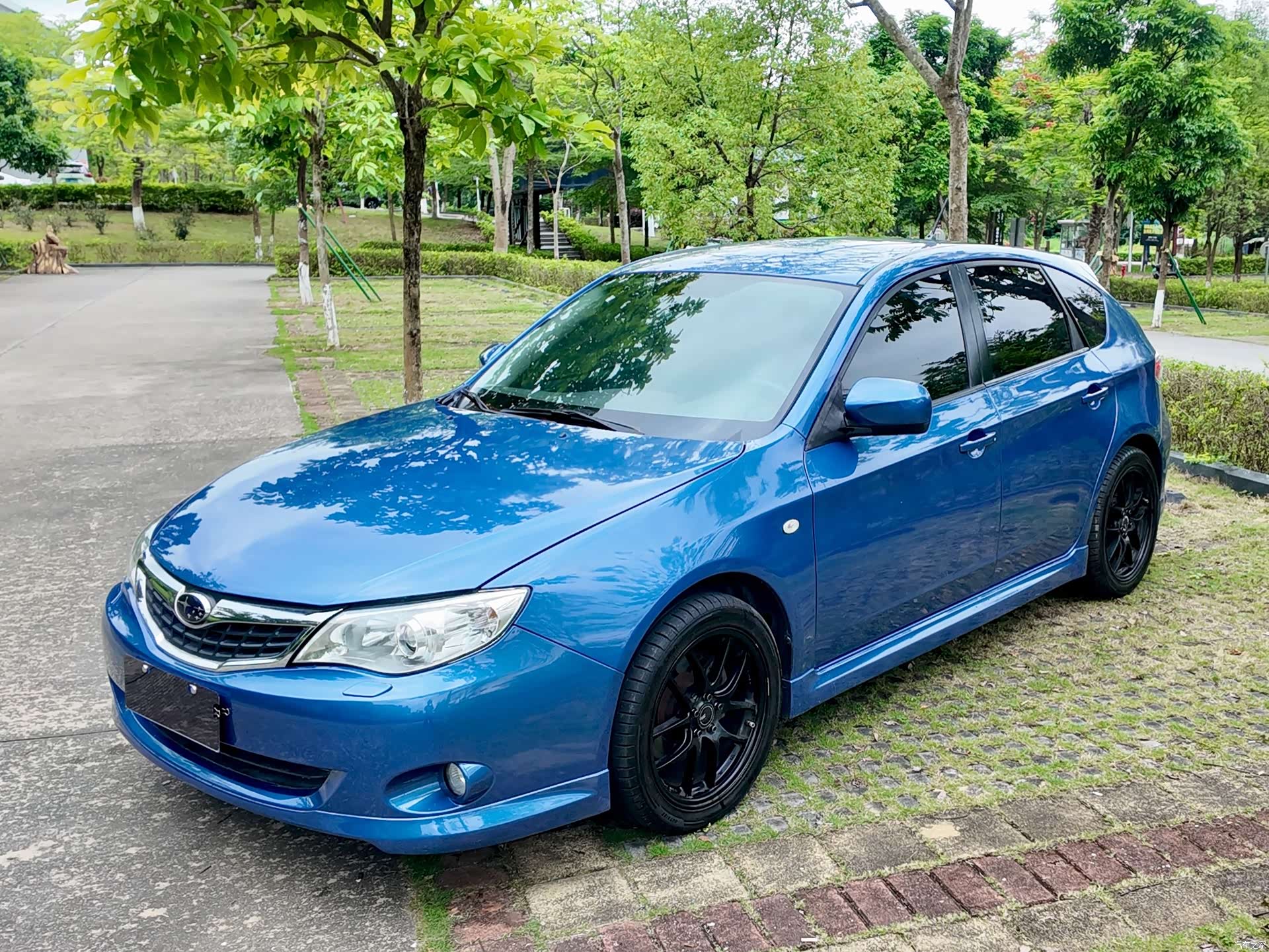 Subaru 2.0R, 2009 11