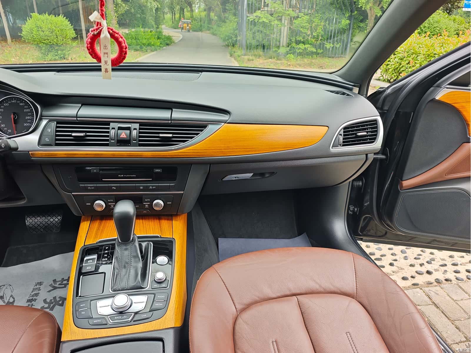 Audi A6L, 2018 14