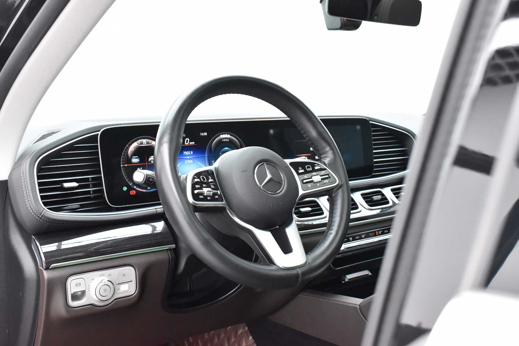 Mercedes-Benz GLE, 2022 8