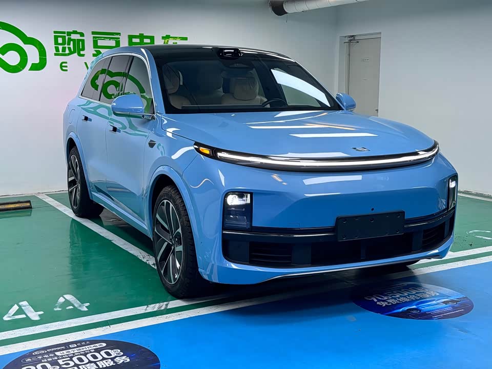 Li Auto Ideal L8