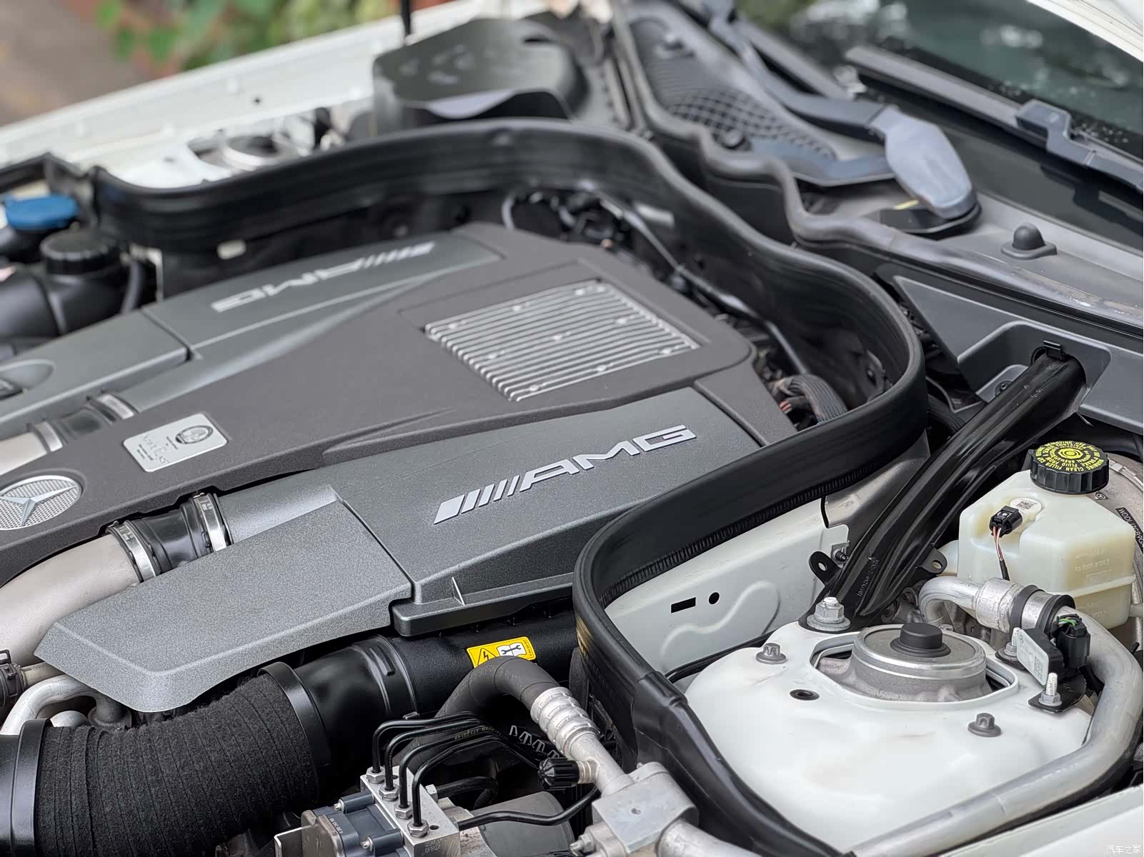 Mercedes-Benz CLS, 2016 26