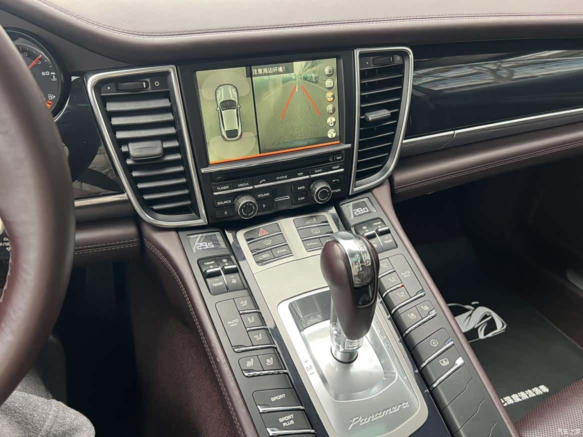 Porsche Panamera, 2015 4