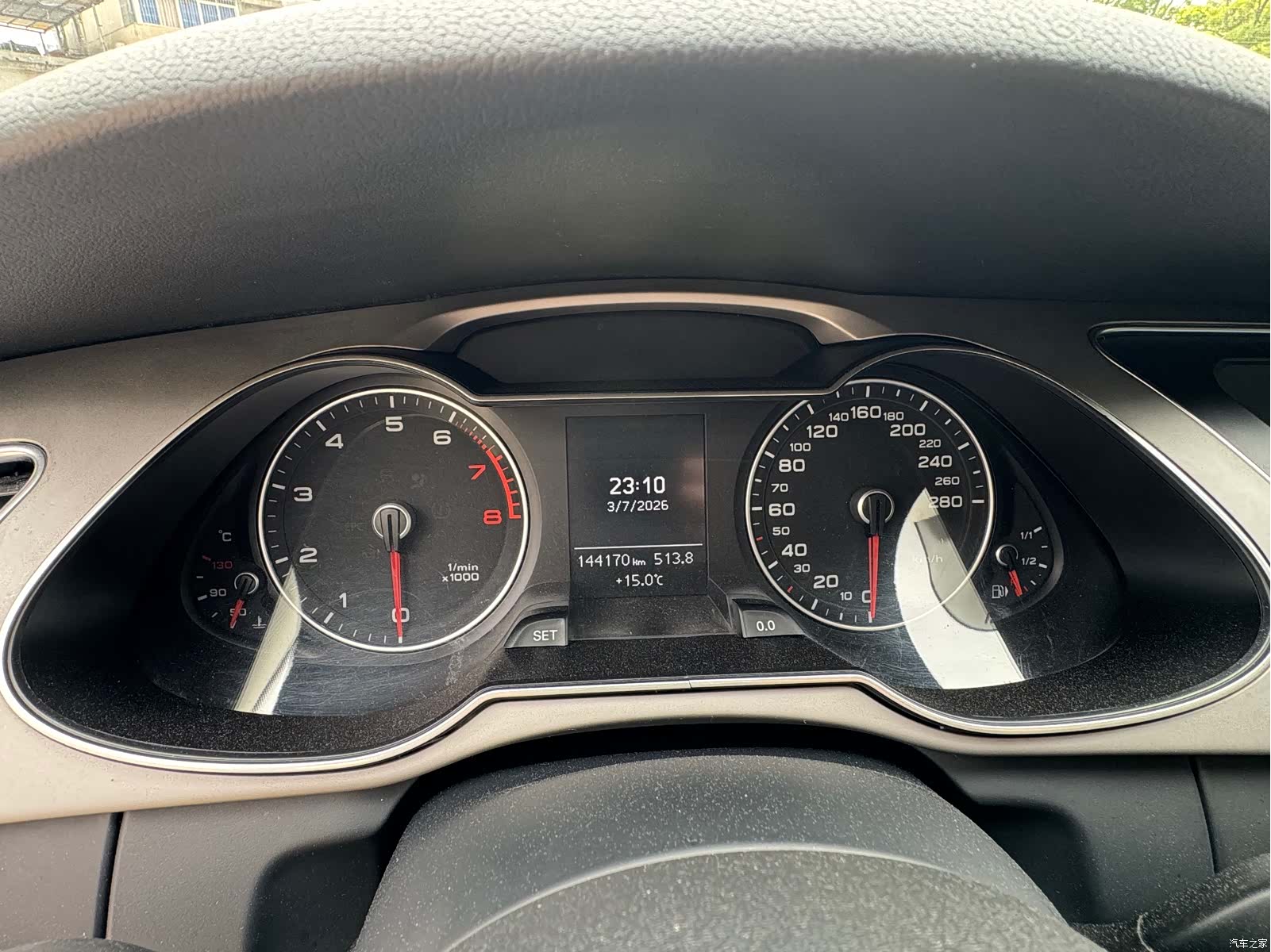Audi A4L, 2015 7