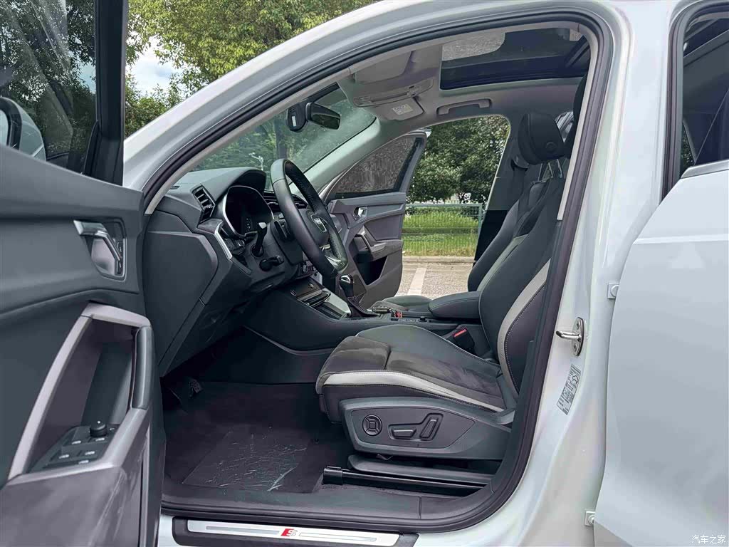 Audi Q3, 2022 15