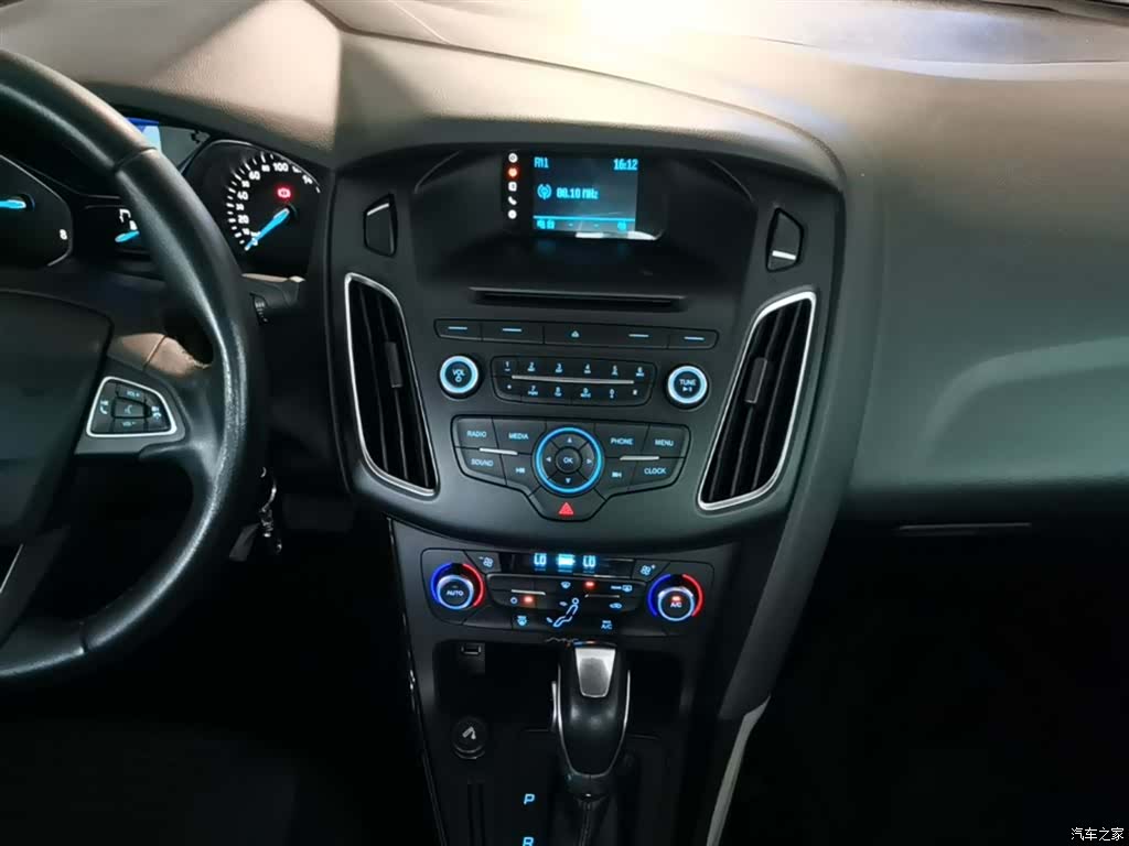 Ford Focus, 2016 13