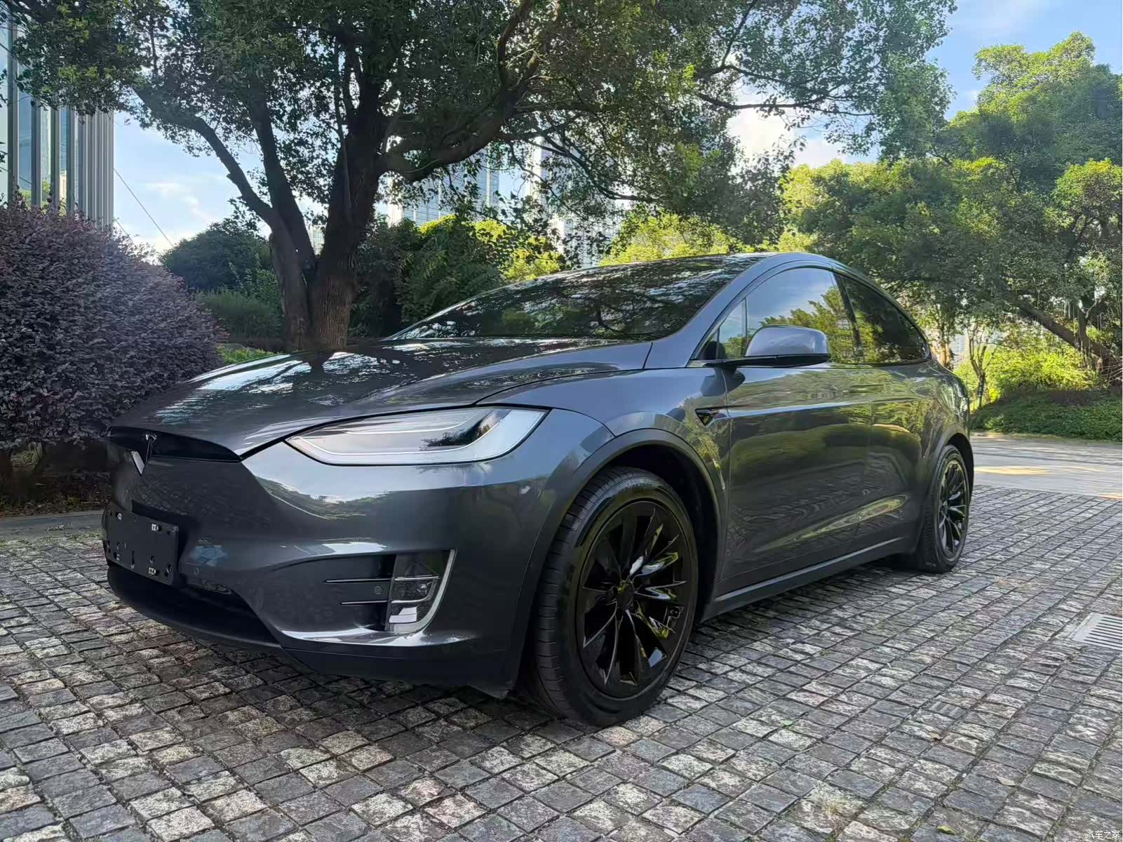 Tesla Model X, 2020 2