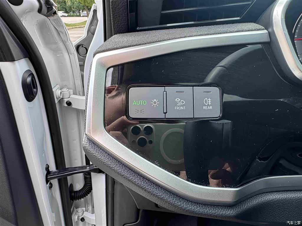 Audi Q3, 2022 26