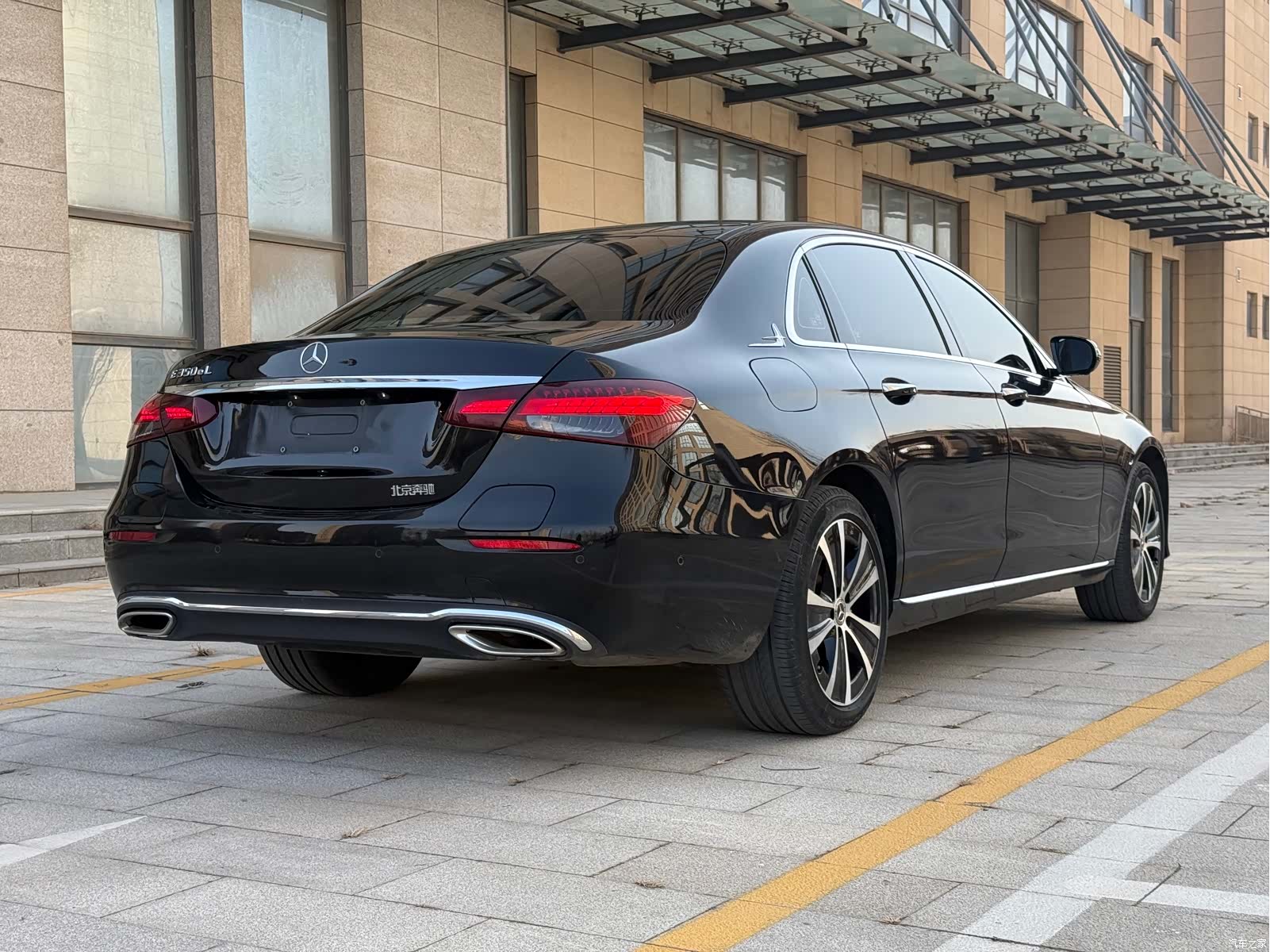 Mercedes-Benz E-Class, 2023 19