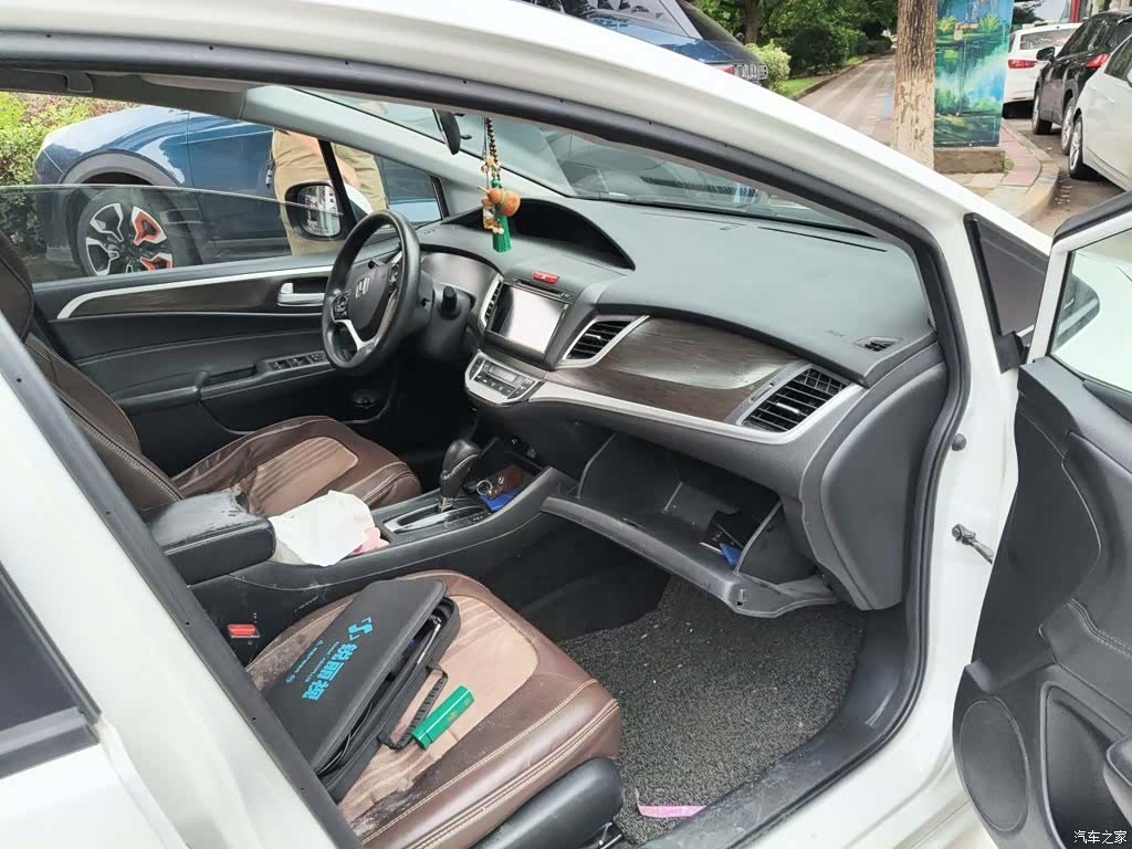 Honda Jade, 2016 20