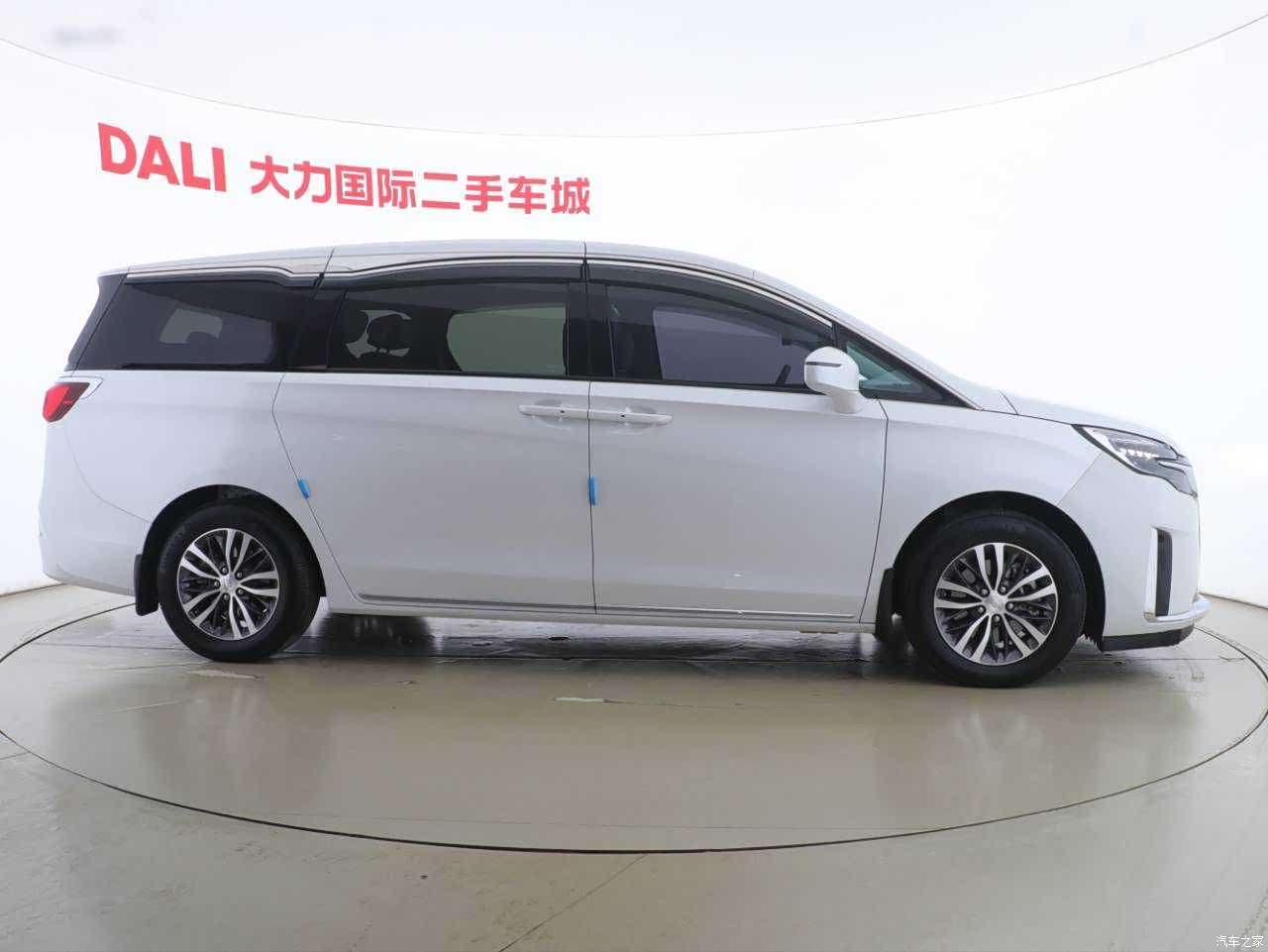 Buick GL8, 2024 11