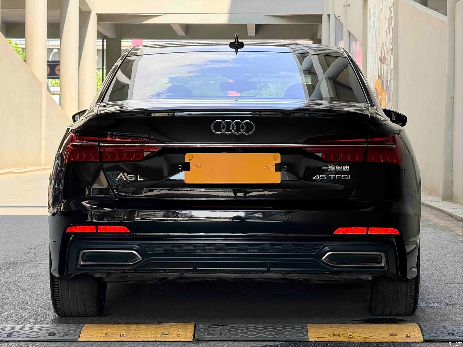 Audi A6L, 2022 все фото