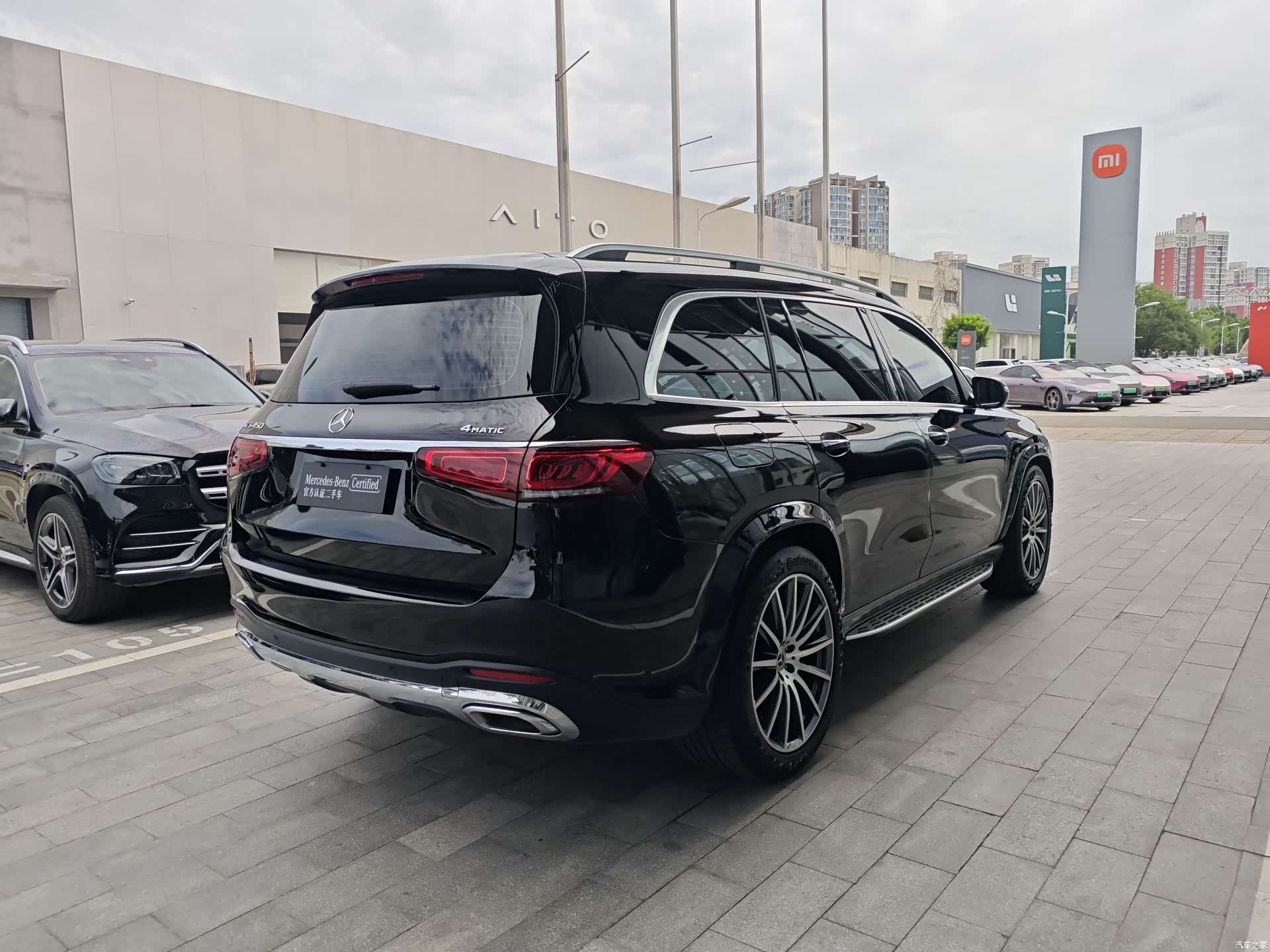 Mercedes-Benz GLS, 2023 все фото