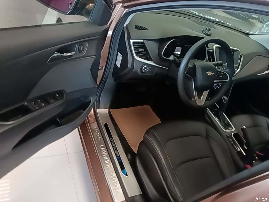 Chevrolet 320, 2018 16