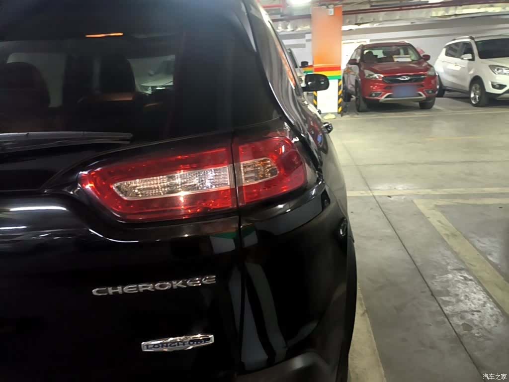 Jeep Cherokee, 2016 8