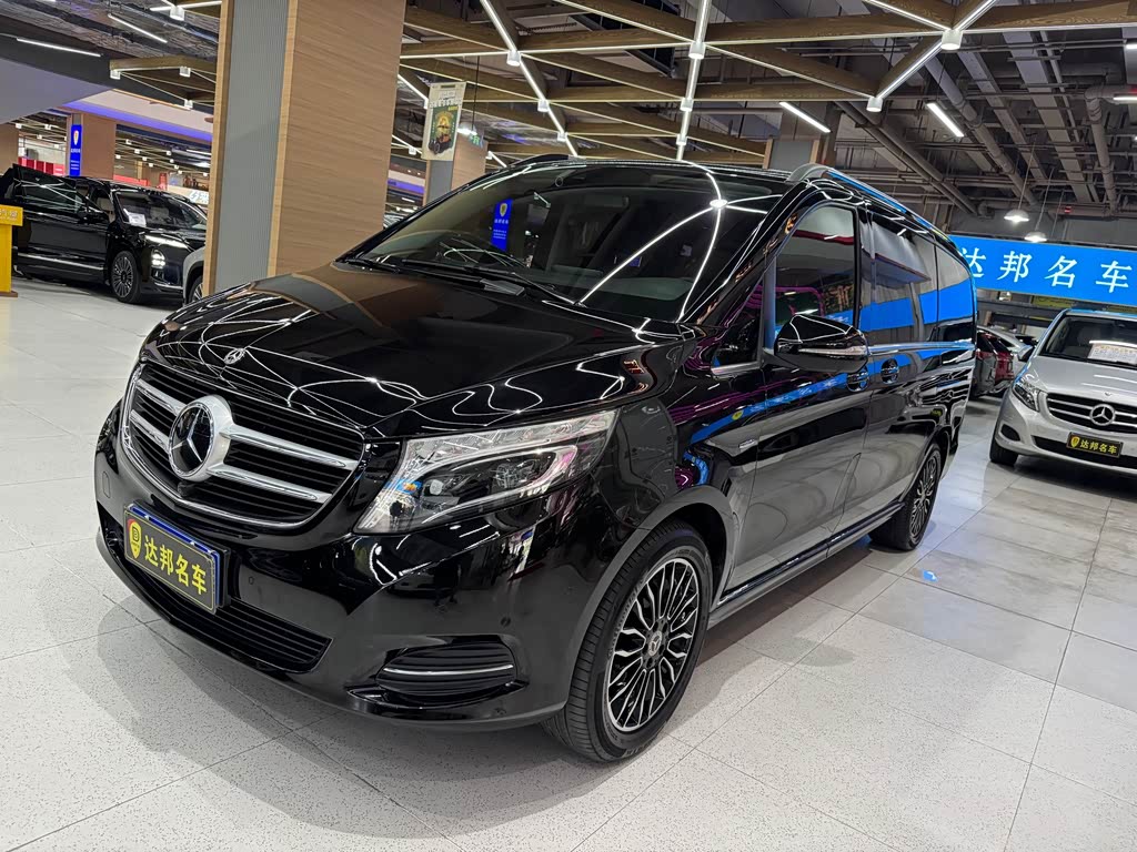 Mercedes-Benz V-Class