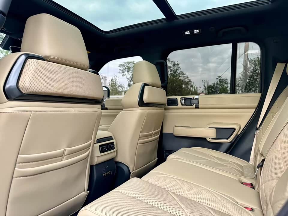 BYD Leopard 5