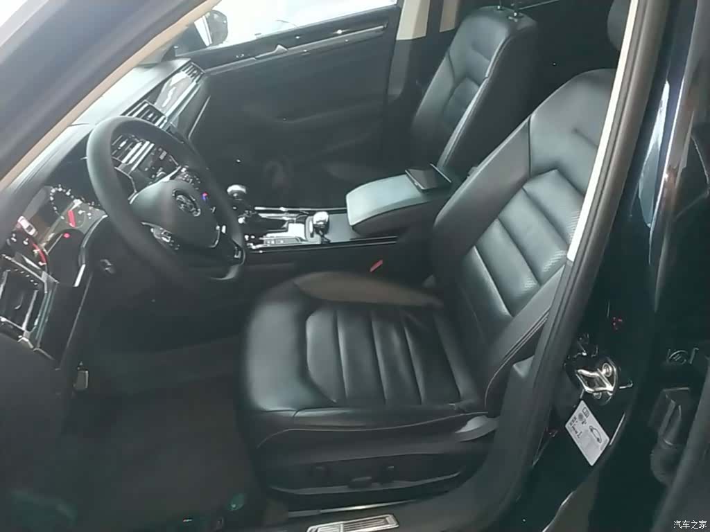 Volkswagen Phideon, 2018 15