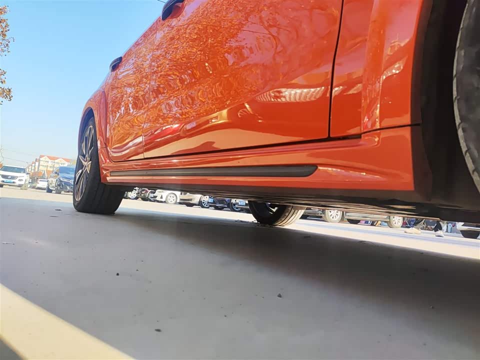 Lynk & Co 02 Hatchback