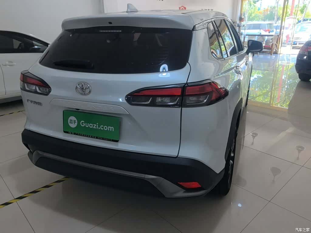 Toyota Frontlander, 2022 все фото