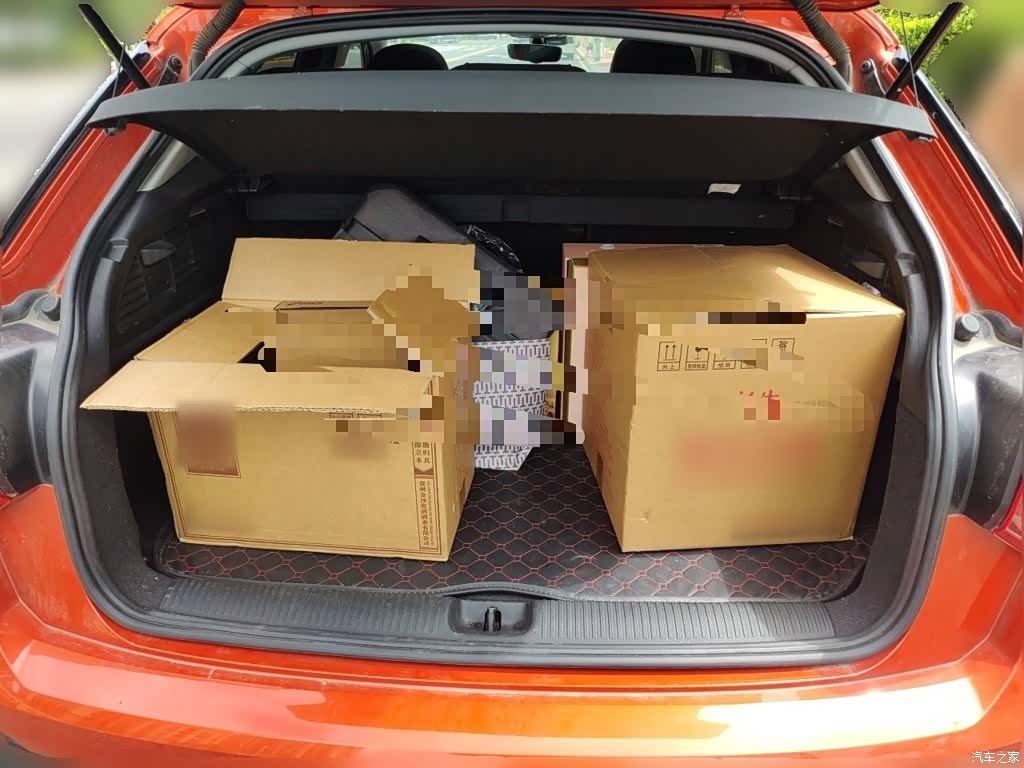 Audi Q2L, 2021 20