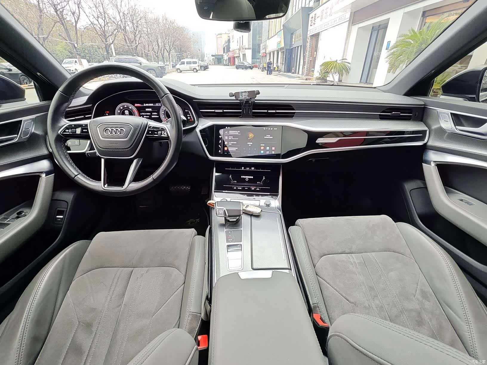 Audi A6L, 2024 8