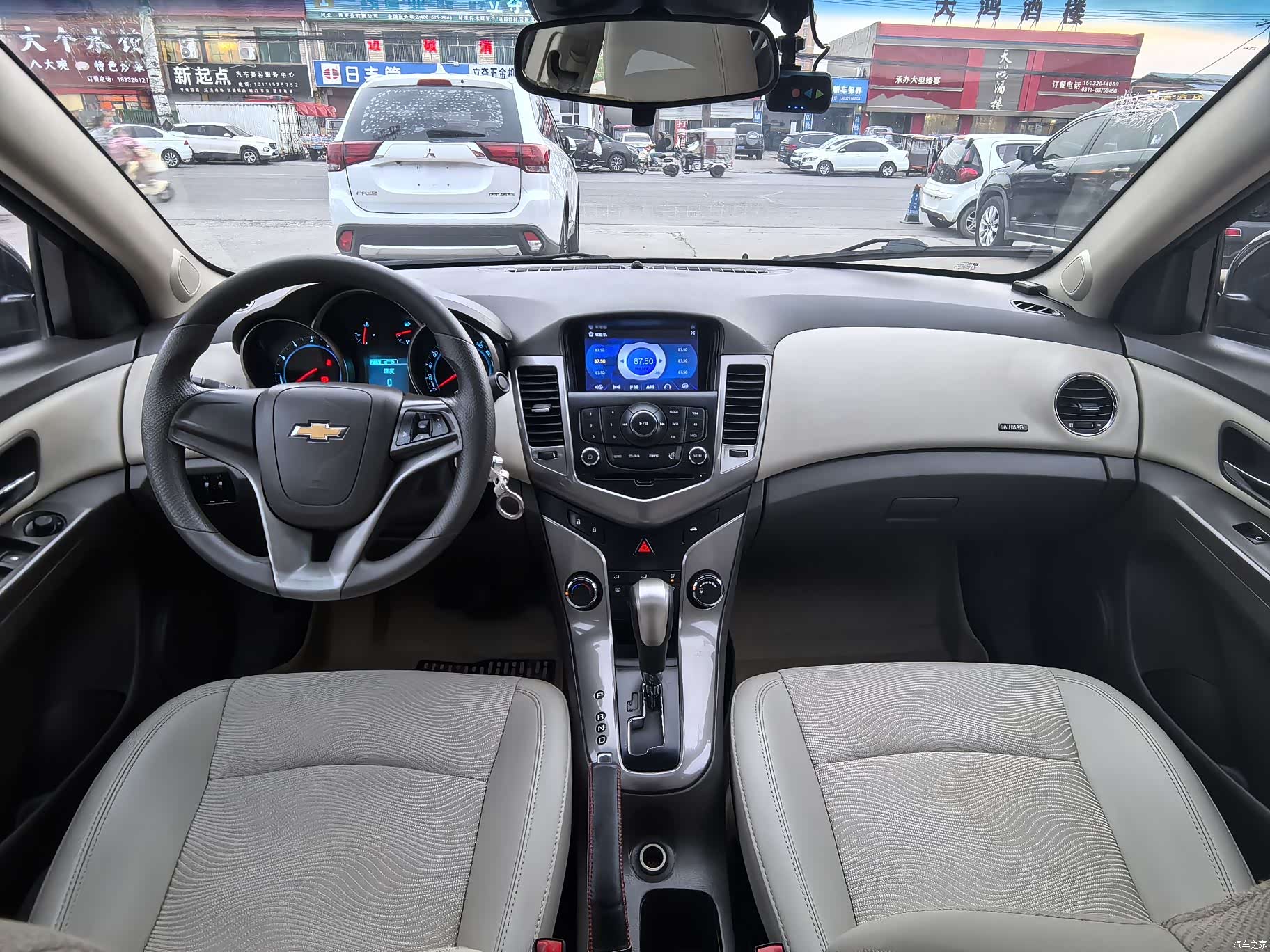 Chevrolet SE, 2015 11