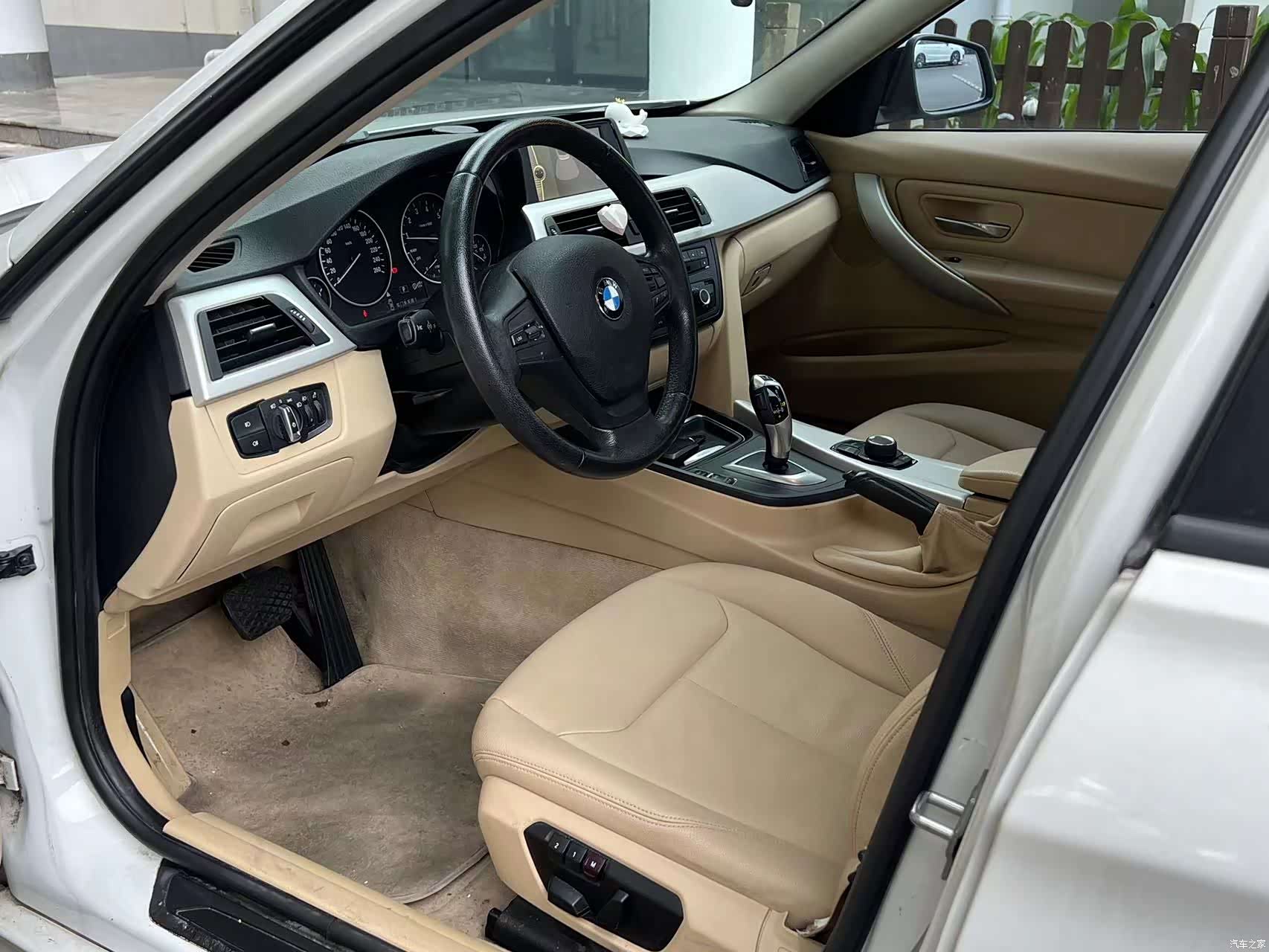 BMW 3 Series, 2013 8