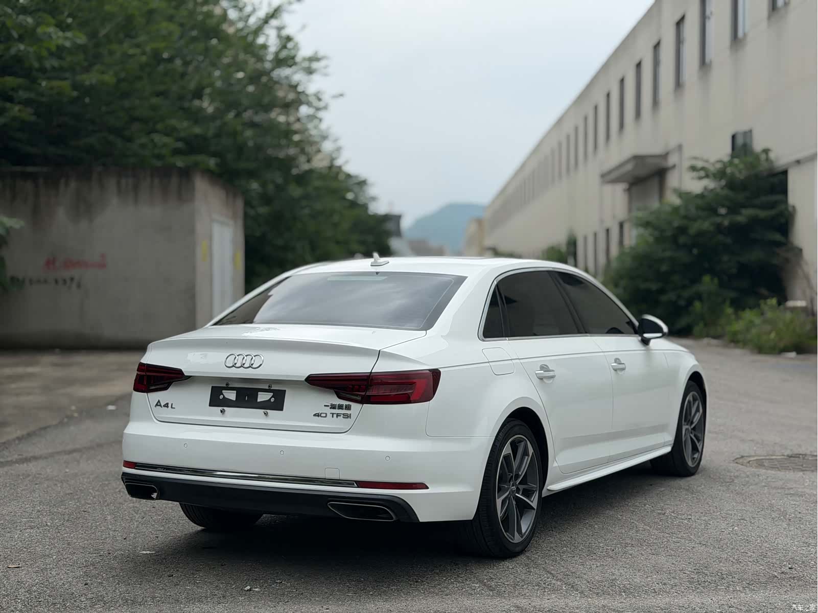 Audi A4L, 2020 7