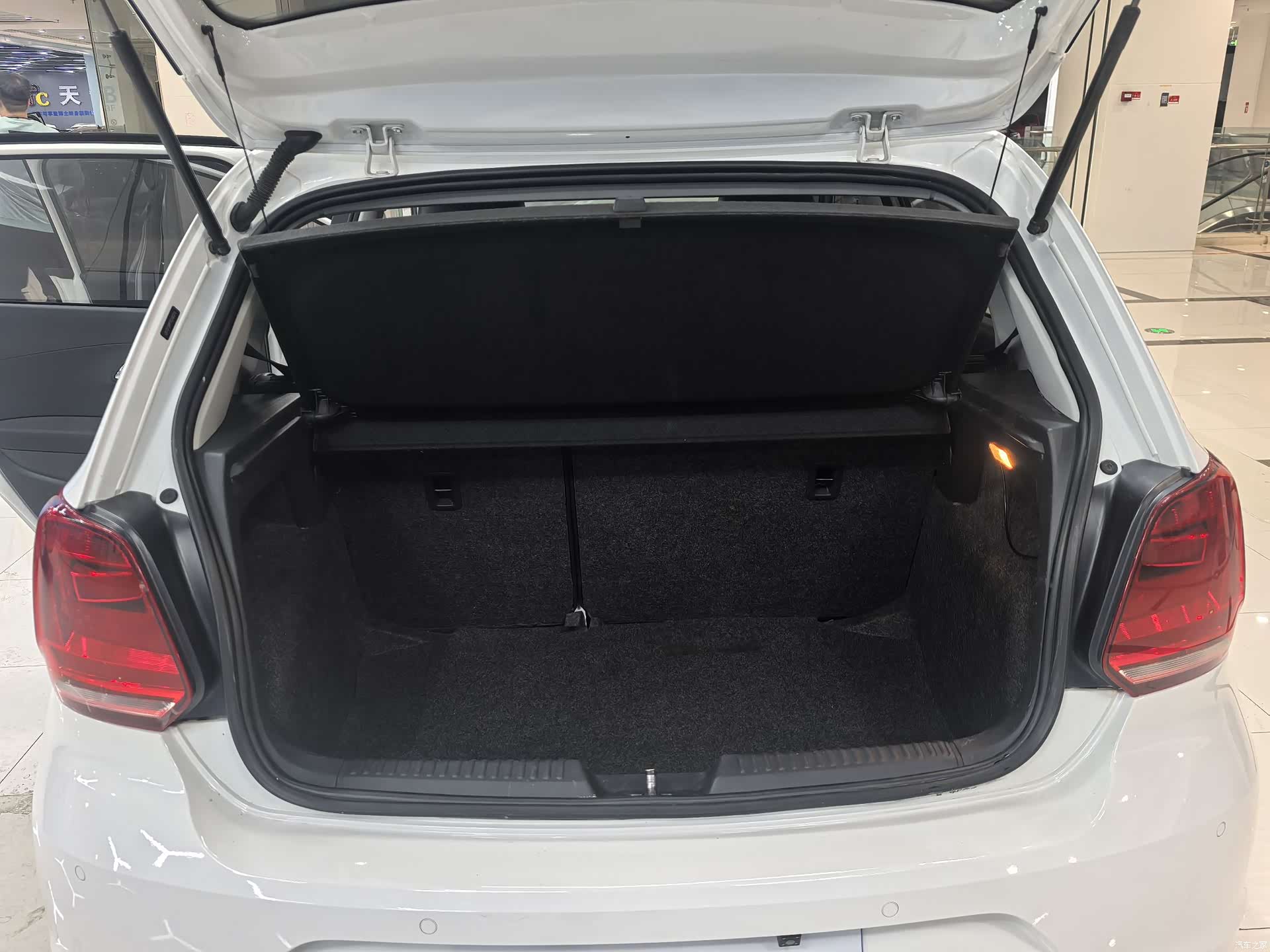 Volkswagen Polo, 2016 13