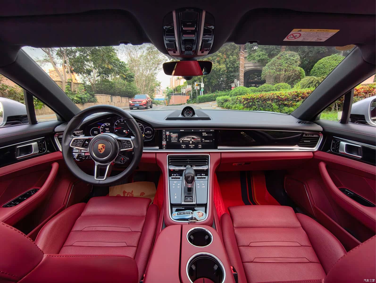 Porsche Panamera, 2018 13
