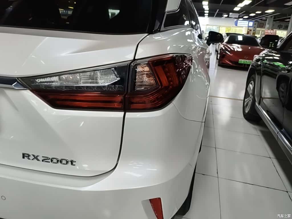 Lexus RX, 2017 8