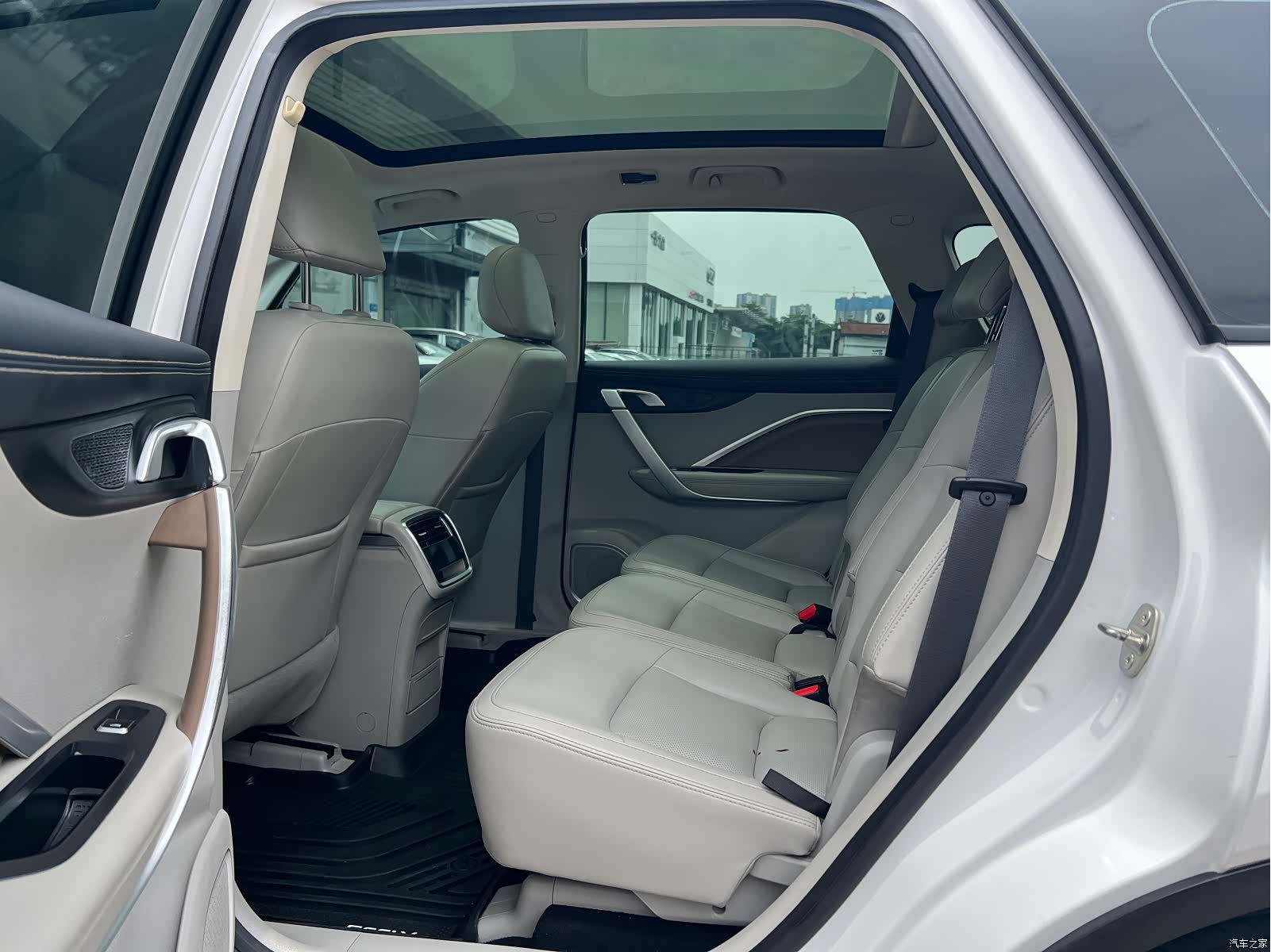 Geely Jiaji, 2020 8