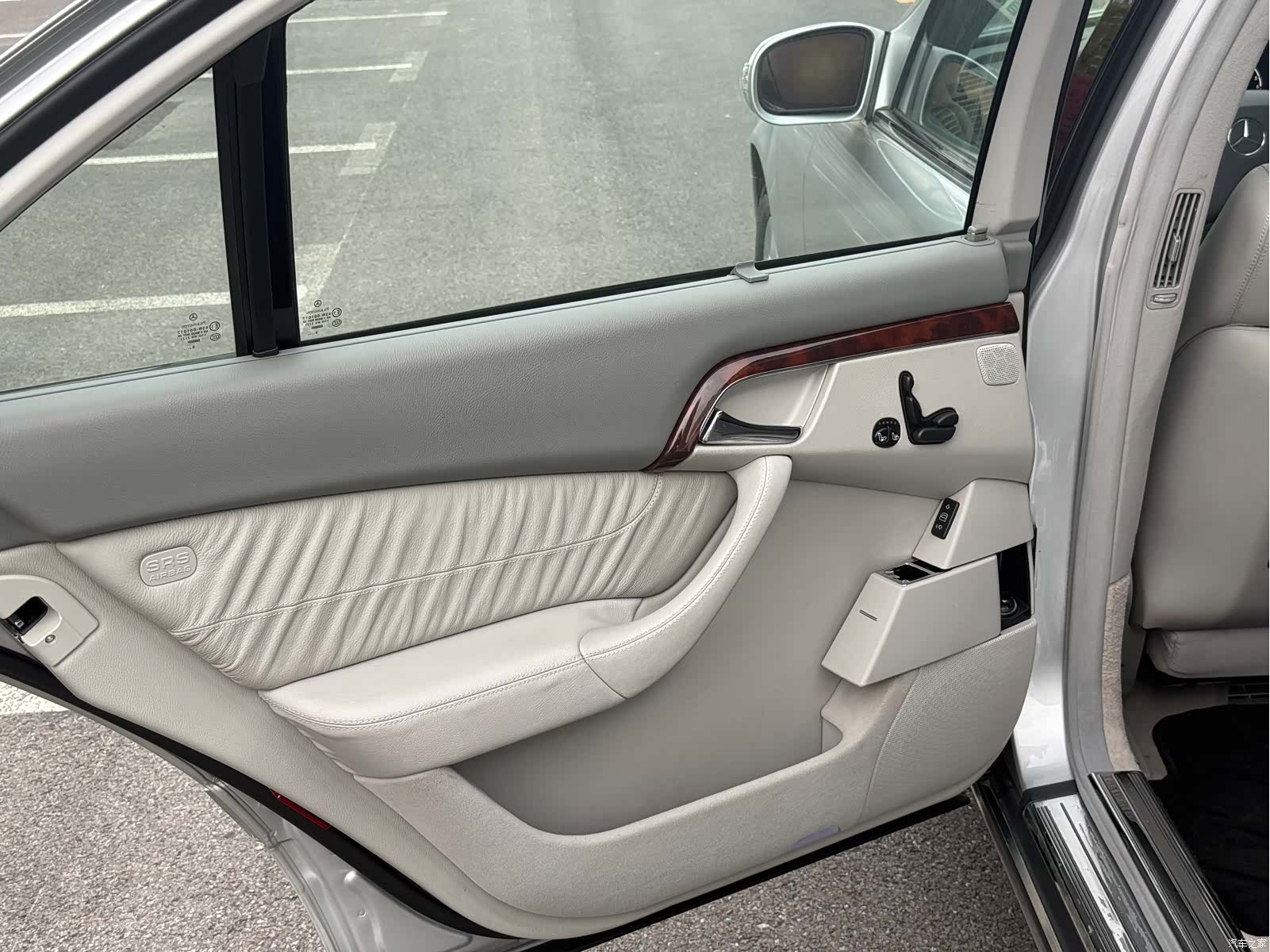 Mercedes-Benz S-Class, 2004 12
