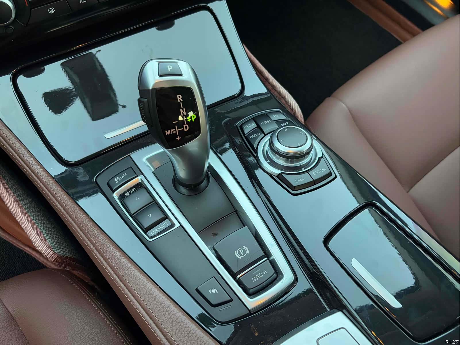BMW 5 Series, 2015 12
