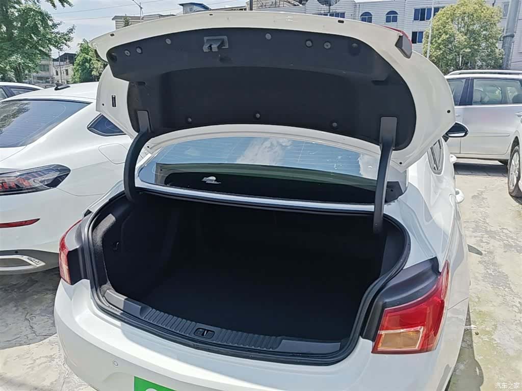 Buick Verano, 2017 19